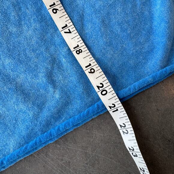 Vintage Y2k Metallica Rock Band Blue Skull Graphic Crop Tee Large - Picture 5 of 5